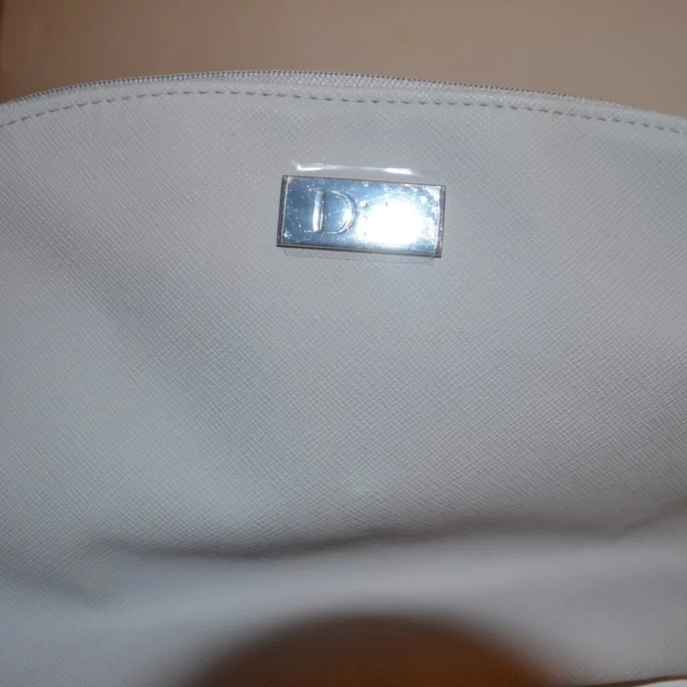 DIOR Beaute` Polyurethane Light Gray Parfums Christian Dior Cosmetic Bag Paris